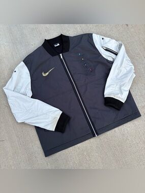 Nike Siempre Familia Bomber Jacket
Dia de Muertos Rare Limited Edition